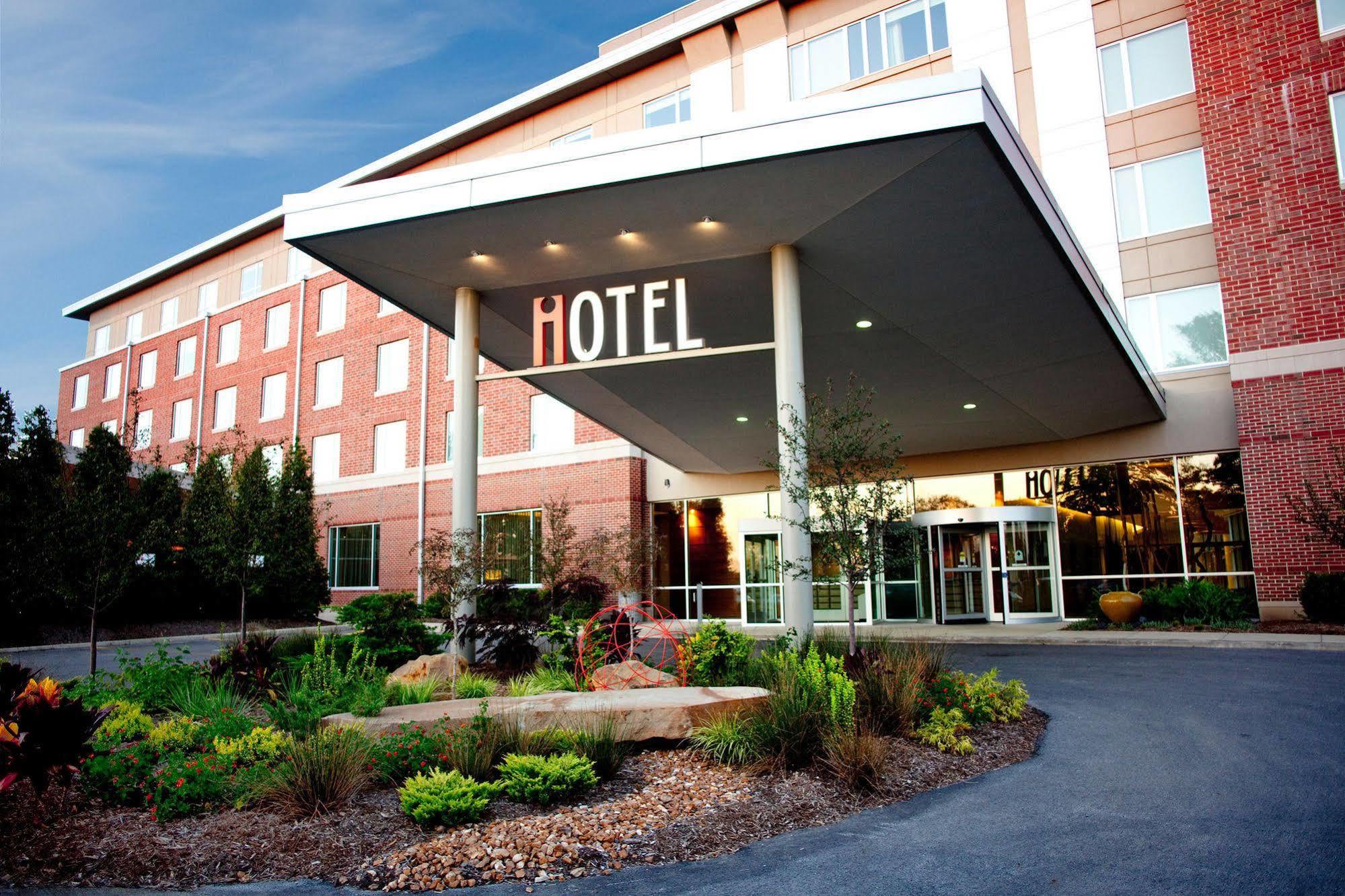 I Hotel And Illinois Conference Center - Champaign Dış mekan fotoğraf